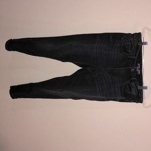 Black skinny jeans